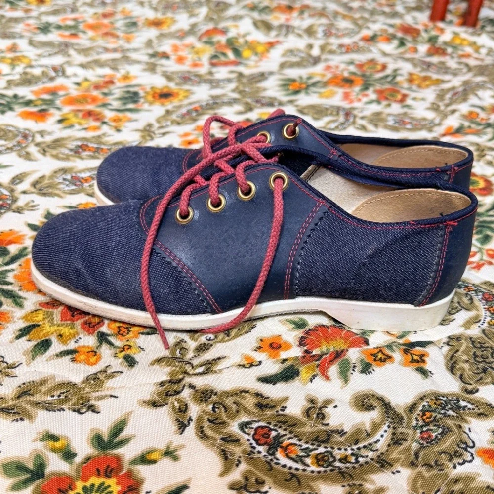 Vintage Women's Denim Blue Brunswick Oxford Shoes‎ Red Laces Made in USA - 5